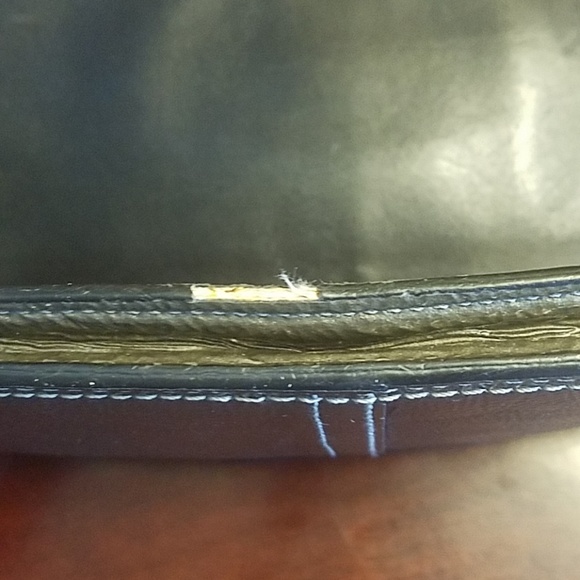 Coach wristlet - Picture 7 of 7